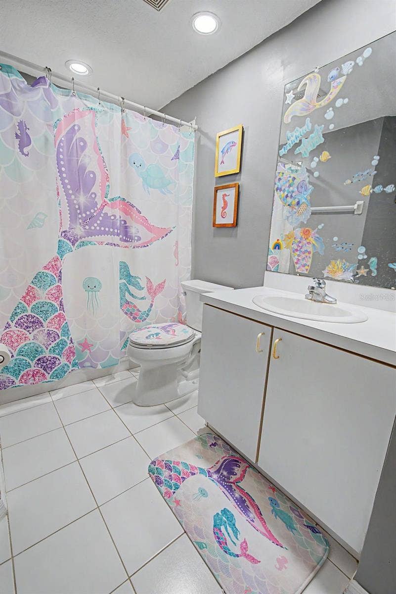 3709 MOLLIE LANE, Sun City Center, FL 33573 3709 MOLLIE LANE, Sun City Center, FL 33573
