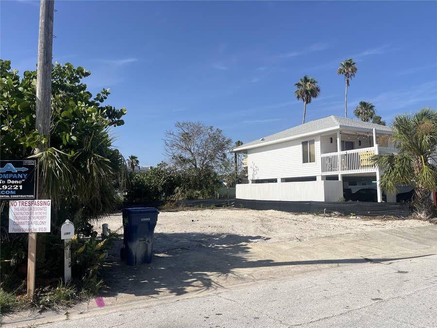 Property photo for 180 E MADEIRA AVENUE, Madeira Beach, FL