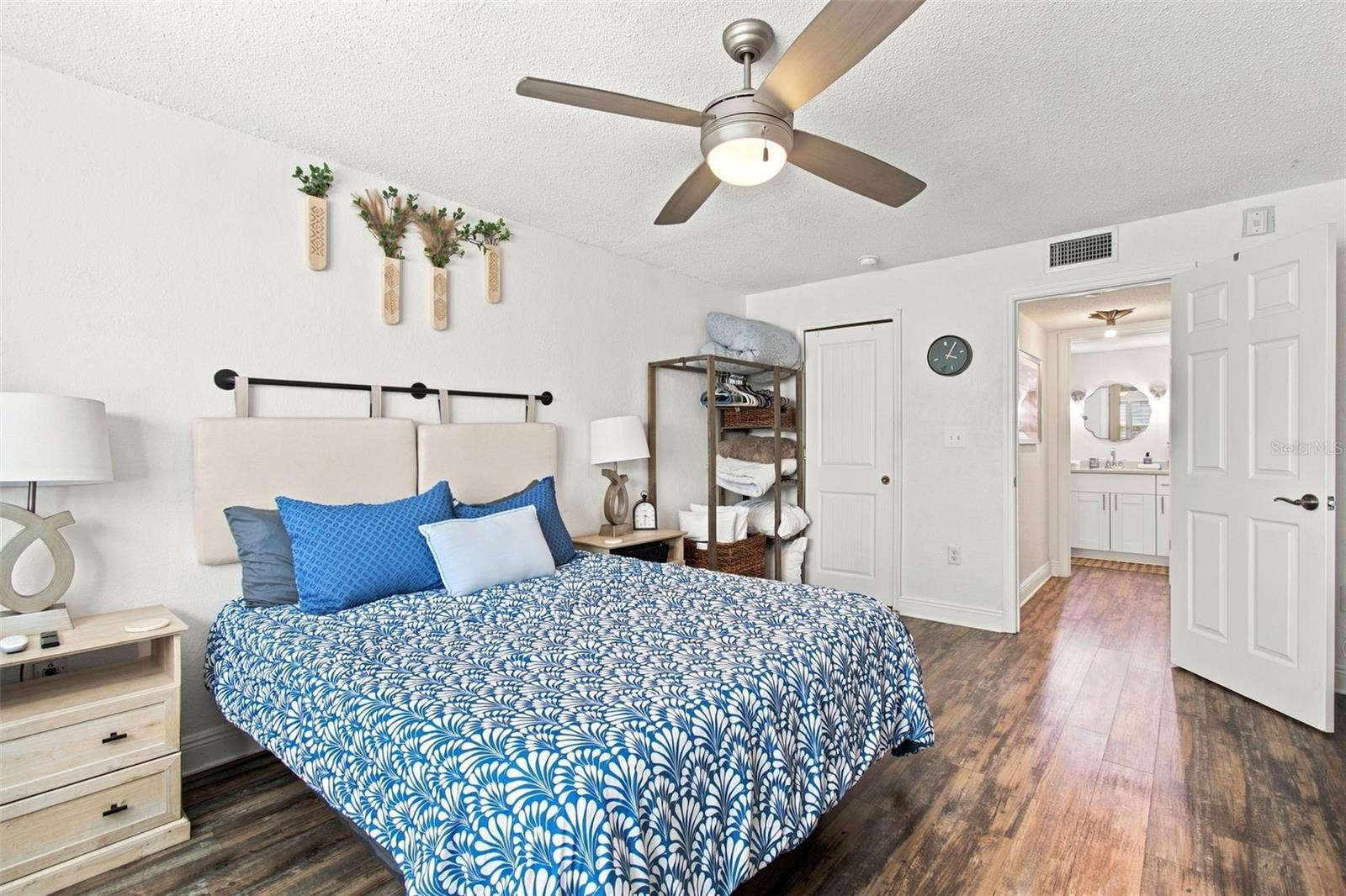 17035 GULF BOULEVARD, #216, North Redington Beach, FL 33708