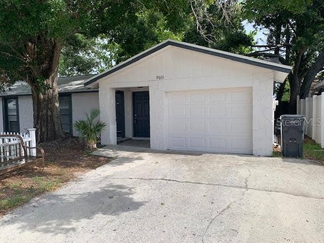 Property photo for 9601 SHALIMAR COURT, Tampa, FL