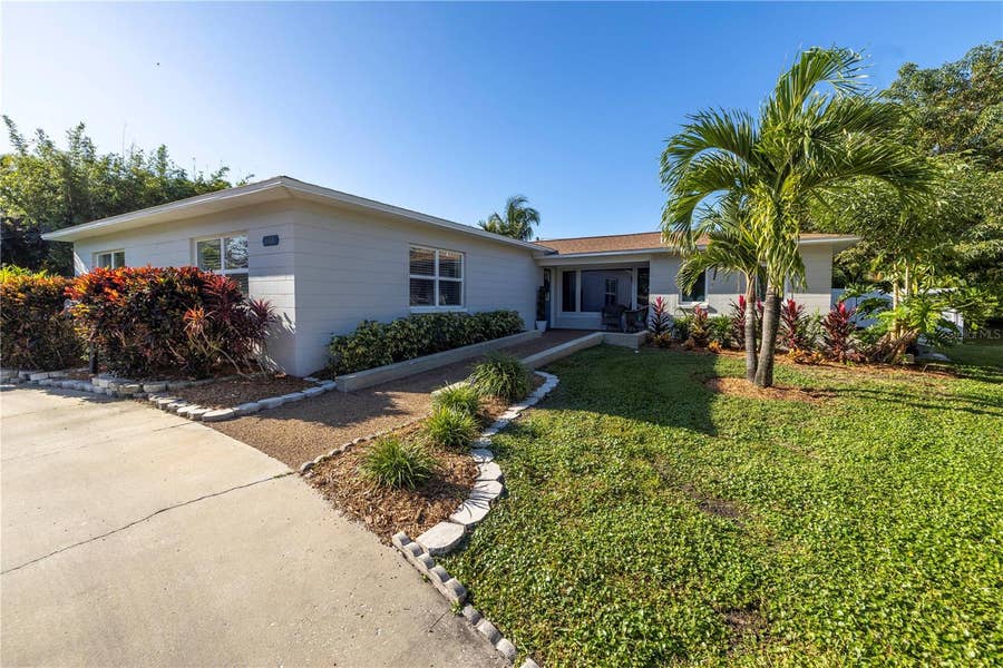 Property photo for 610 CORDOVA BOULEVARD NE, St Petersburg, FL
