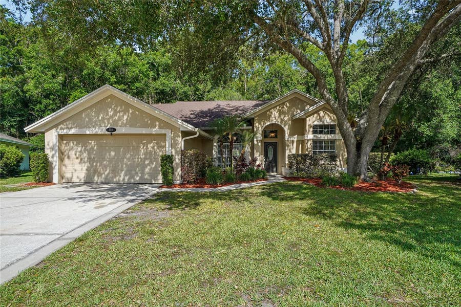 Property photo for 3319 LAURELWOOD COURT, Tarpon Springs, FL