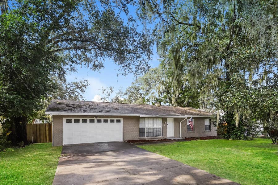 Property photo for Brandon, FL