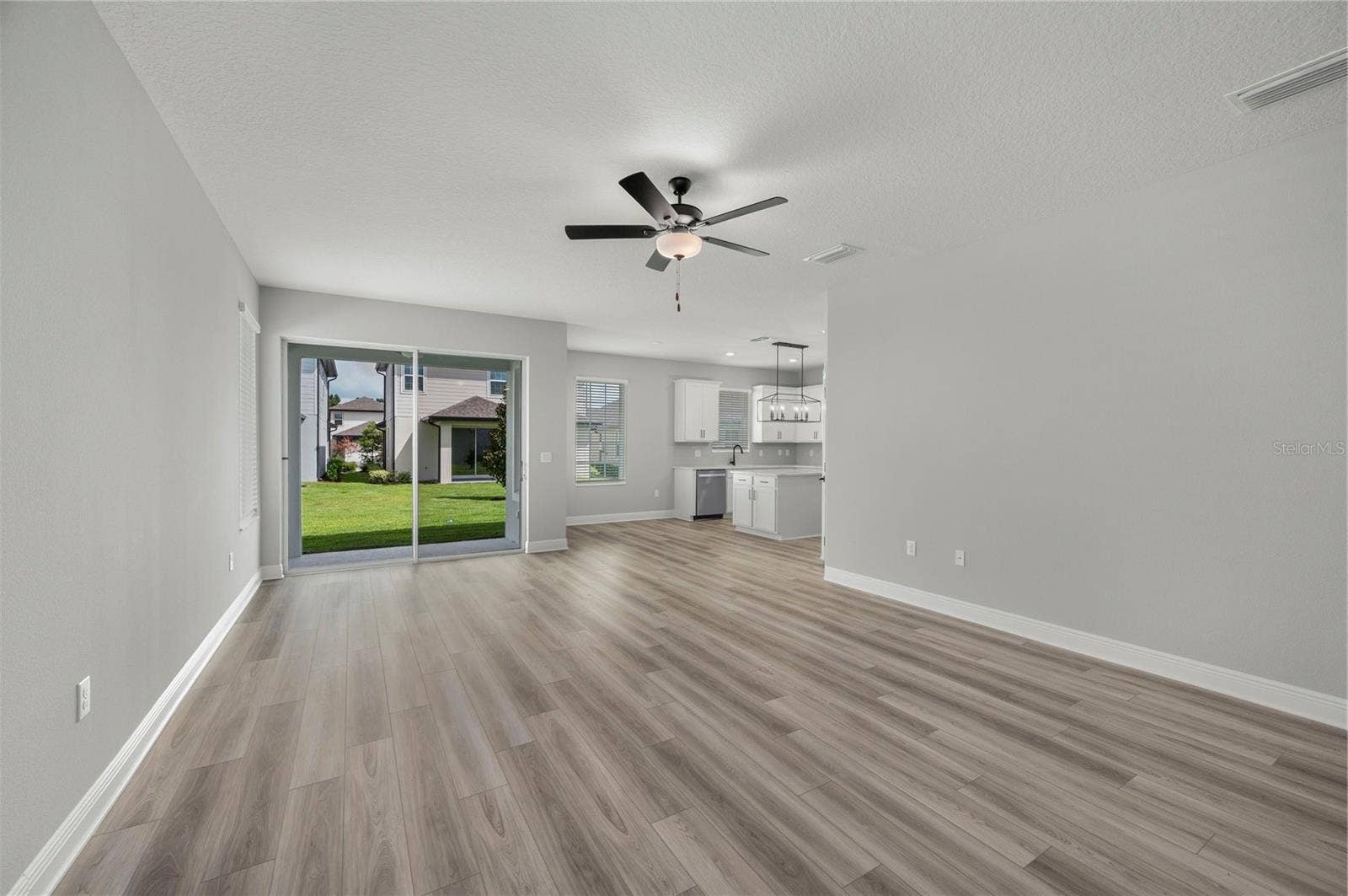 7891 SOMERSWORTH DRIVE, Kissimmee, FL 34747 7891 SOMERSWORTH DRIVE, Kissimmee, FL 34747