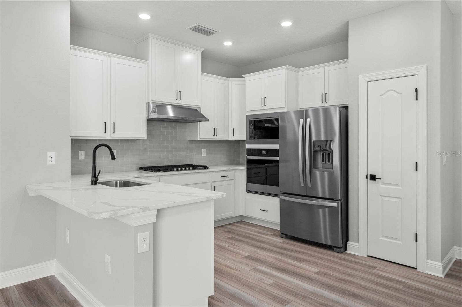 7879 SOMERSWORTH DRIVE, Kissimmee, FL 34747 7879 SOMERSWORTH DRIVE, Kissimmee, FL 34747
