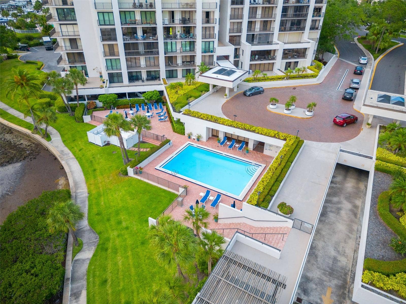 6 BELLEVIEW BOULEVARD, #101, Belleair, FL 33756 Resort Style Community Pool