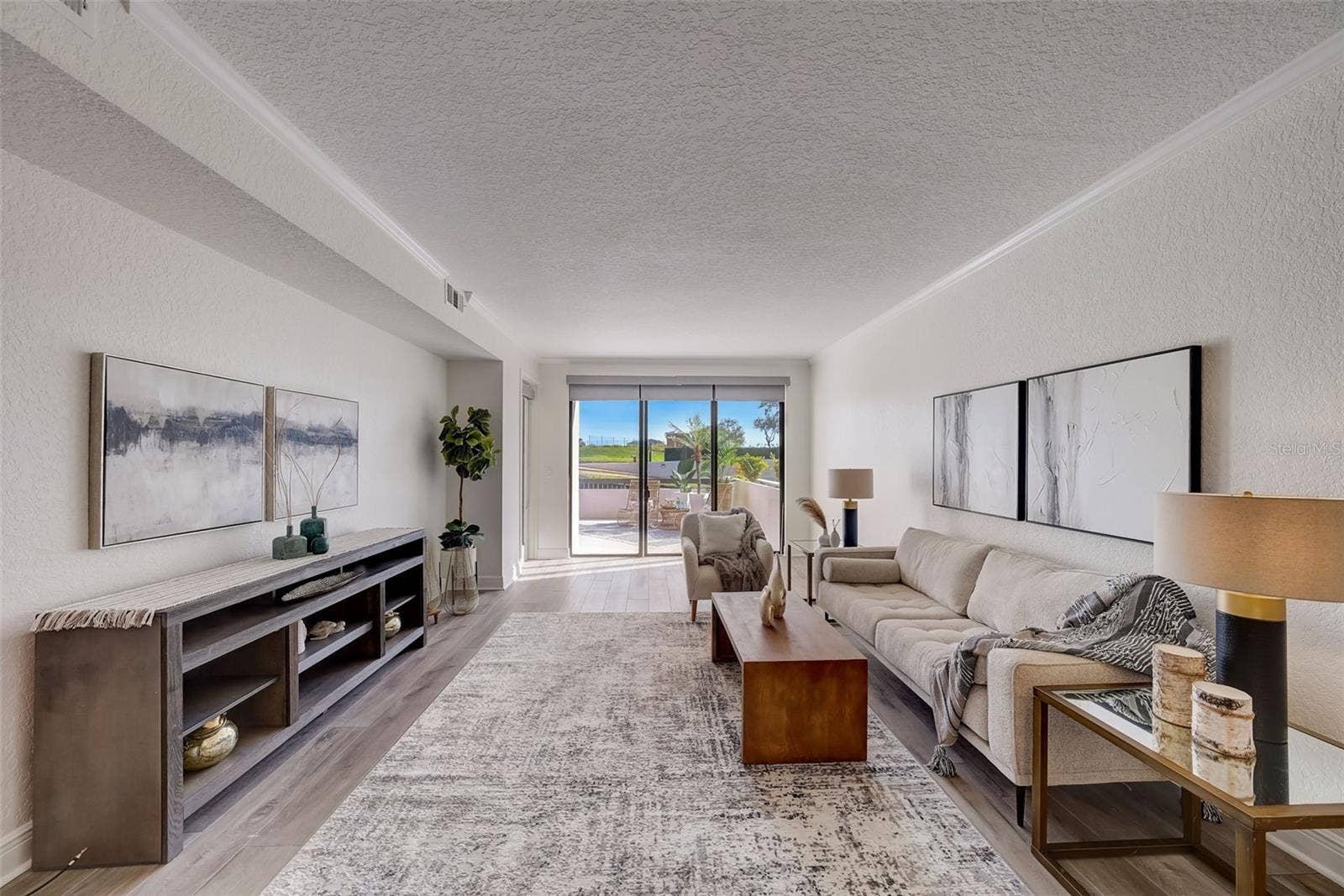 6 BELLEVIEW BOULEVARD, #101, Belleair, FL 33756 Living Room