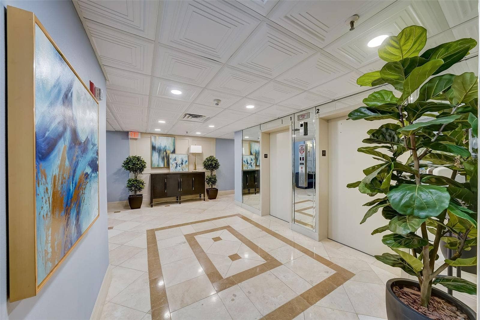 6 BELLEVIEW BOULEVARD, #101, Belleair, FL 33756 Buidling Lobby