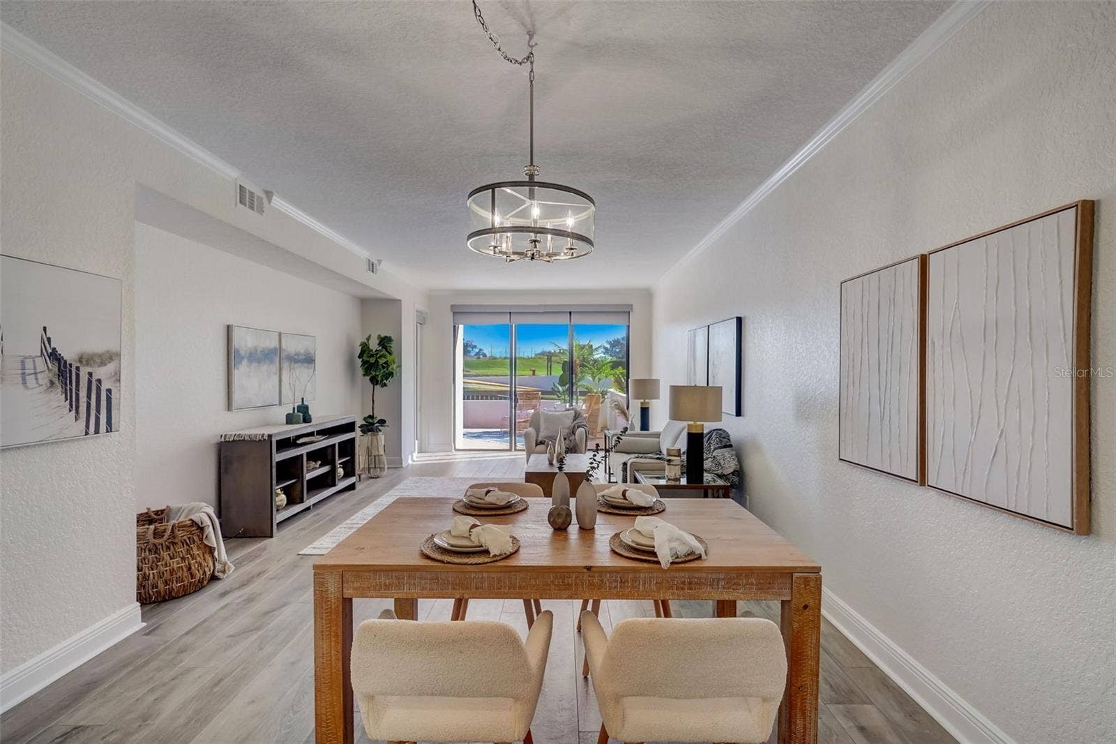 6 BELLEVIEW BOULEVARD, #101, Belleair, FL 33756 Open Living Space