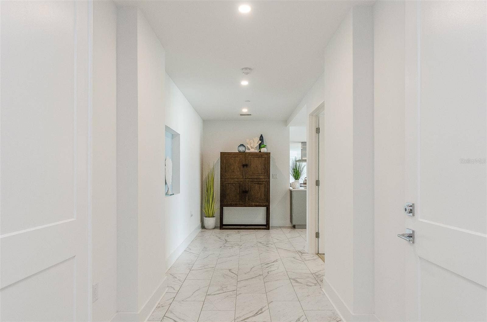 15 AVALON STREET, #401, Clearwater Beach, FL 33767 15 AVALON STREET, #401, Clearwater Beach, FL 33767