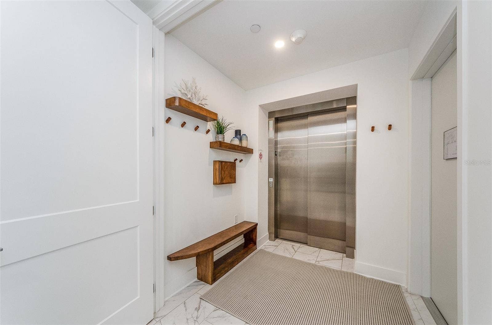15 AVALON STREET, #401, Clearwater Beach, FL 33767 15 AVALON STREET, #401, Clearwater Beach, FL 33767