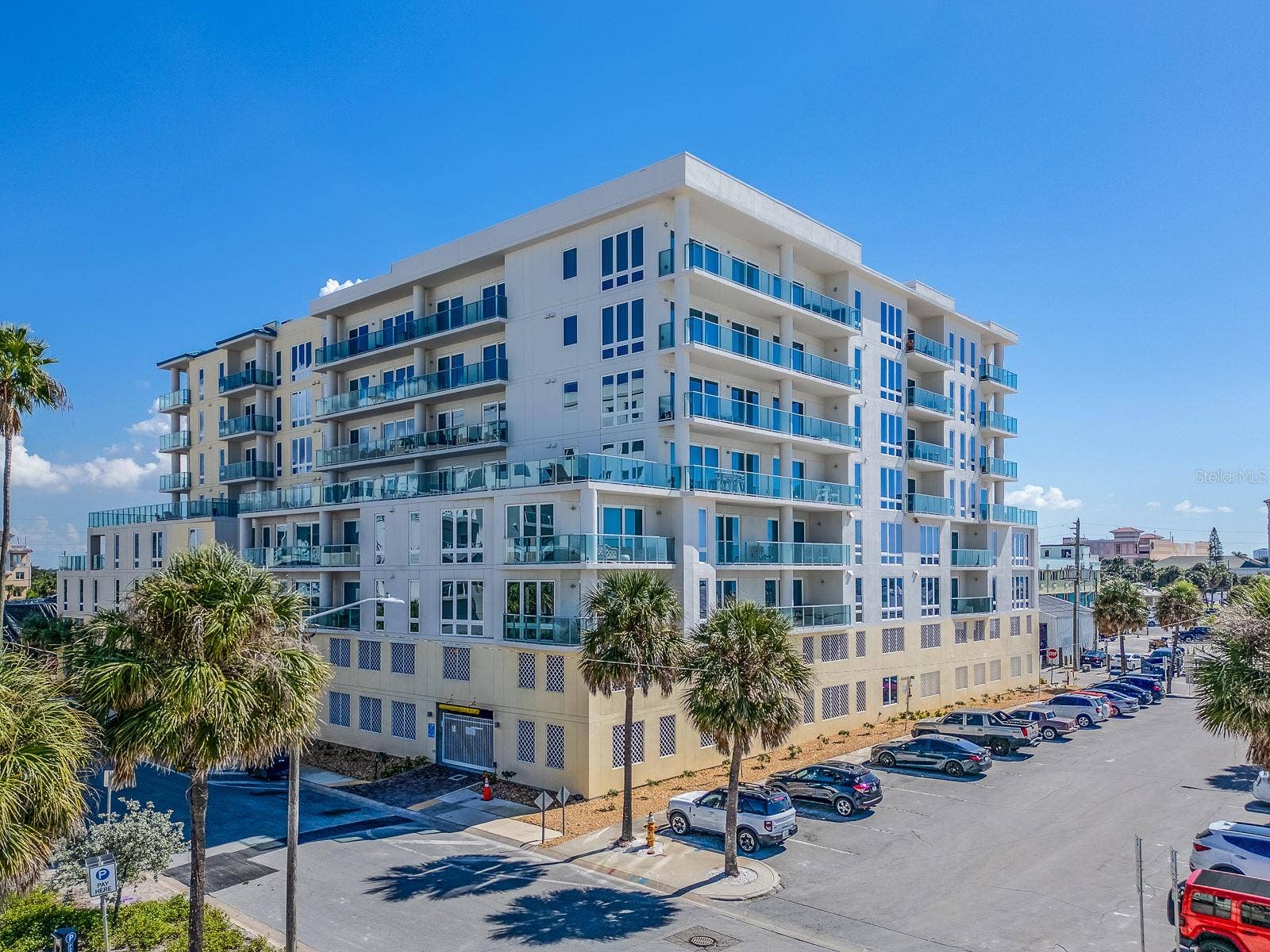 15 AVALON STREET, #401, Clearwater Beach, FL 33767 15 AVALON STREET, #401, Clearwater Beach, FL 33767