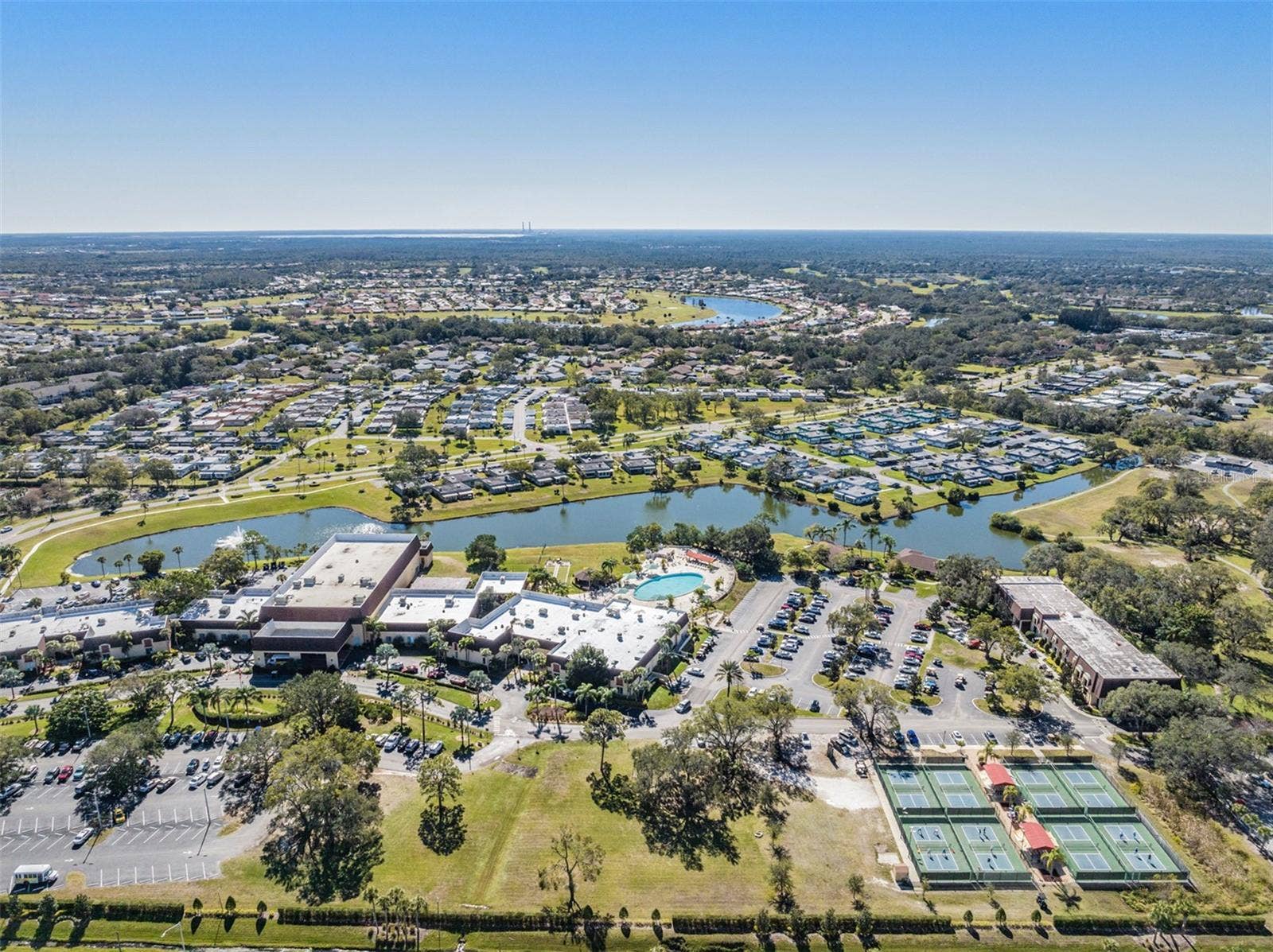 302 ANDOVER PLACE S, #167, Sun City Center, FL 33573 302 ANDOVER PLACE S, #167, Sun City Center, FL 33573