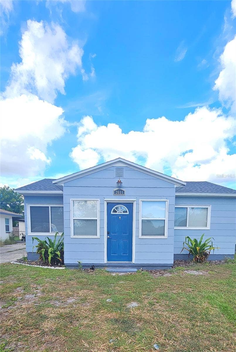 Property photo for 2611 17TH AVENUE N, St Petersburg, FL