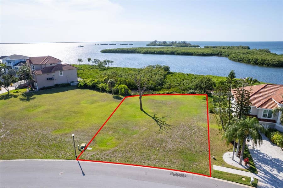 Property photo for 2063 N POINTE ALEXIS DRIVE, Tarpon Springs, FL