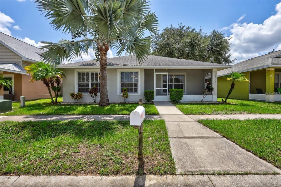 Property photo for 10413 SUMMERVIEW CIRCLE, Riverview, FL