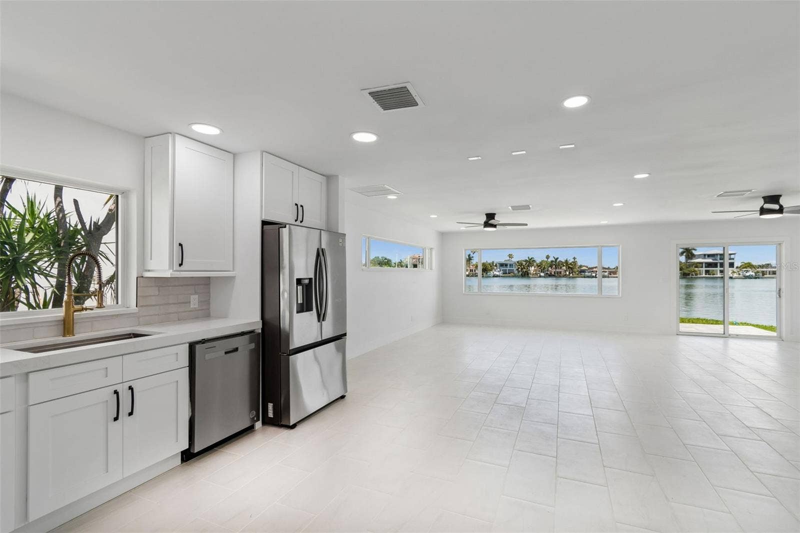 10238 TARPON DRIVE, Treasure Island, FL 33706 10238 TARPON DRIVE, Treasure Island, FL 33706