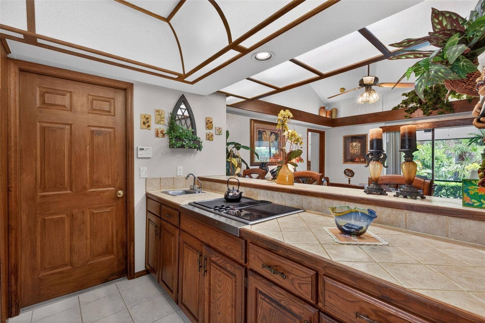 Breakfast Nook