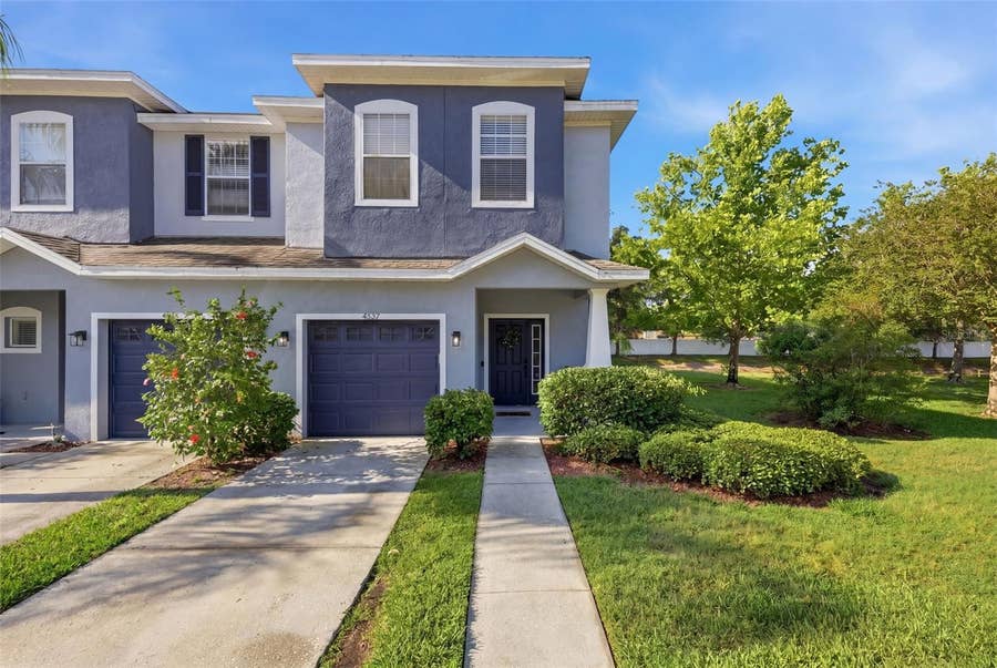Property photo for 4532 AMBERLY OAKS COURT, Tampa, FL