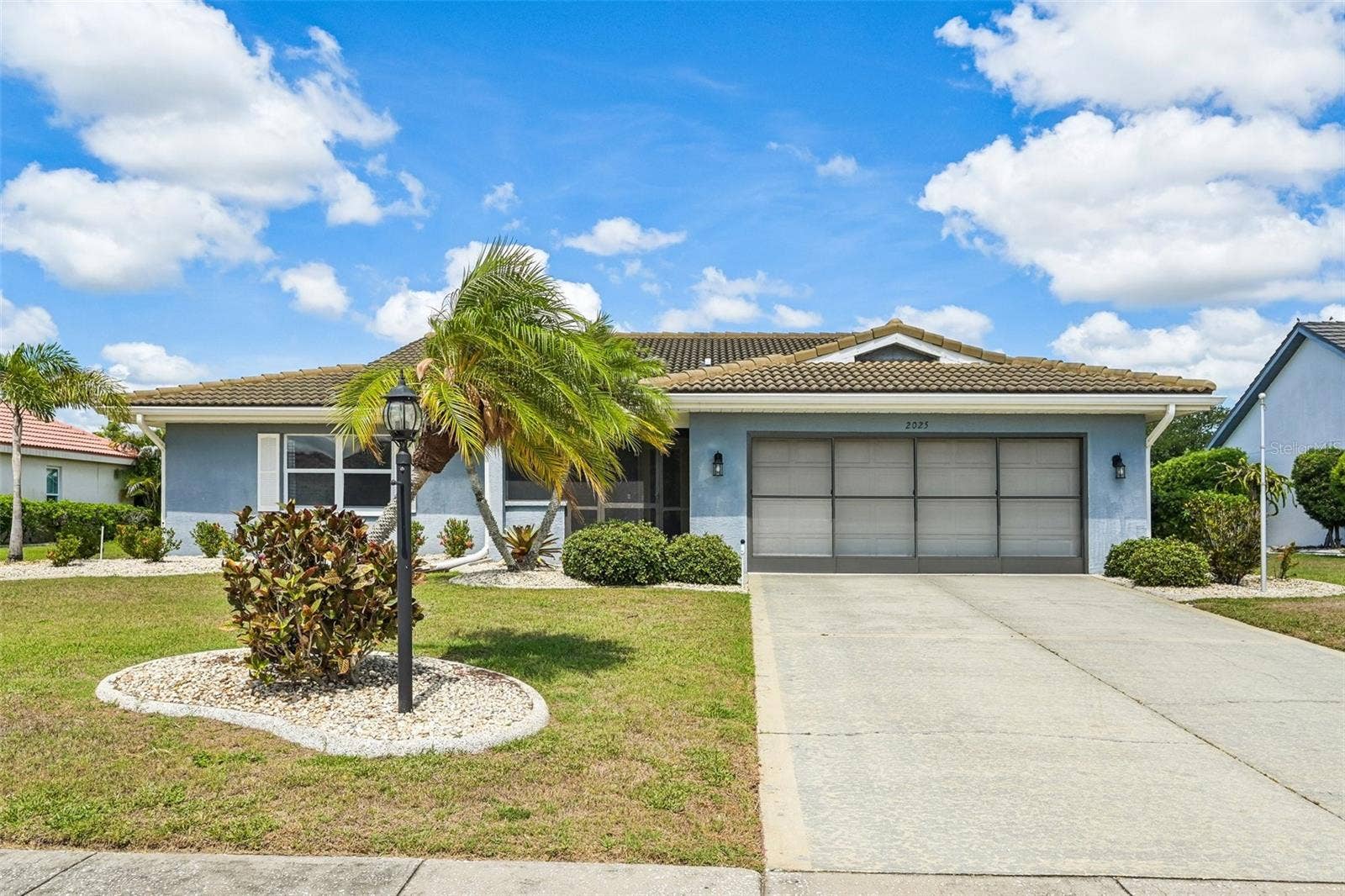 2025 NEW BEDFORD DRIVE, Sun City Center, FL 33573 2025 NEW BEDFORD DRIVE, Sun City Center, FL 33573