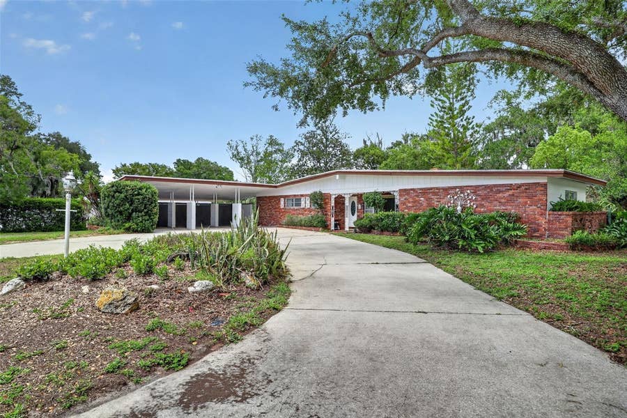 Property photo for 1509 W COUNTRY CLUB DRIVE, Tampa, FL