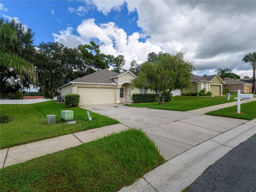 Property photo for 7731 MERCHANTVILLE CIRCLE, Zephyrhills, FL