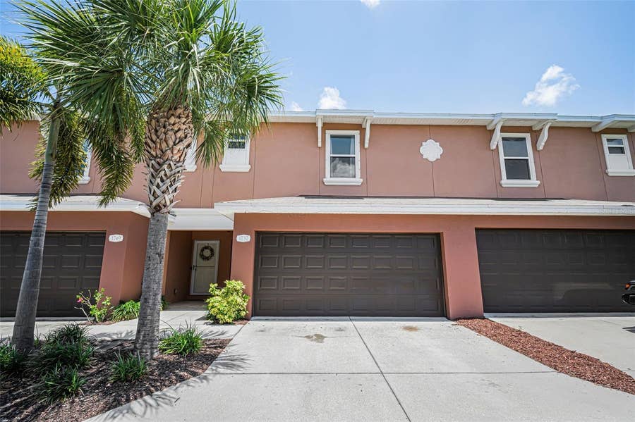 Property photo for 1737 SOMMARIE WAY, Tarpon Springs, FL