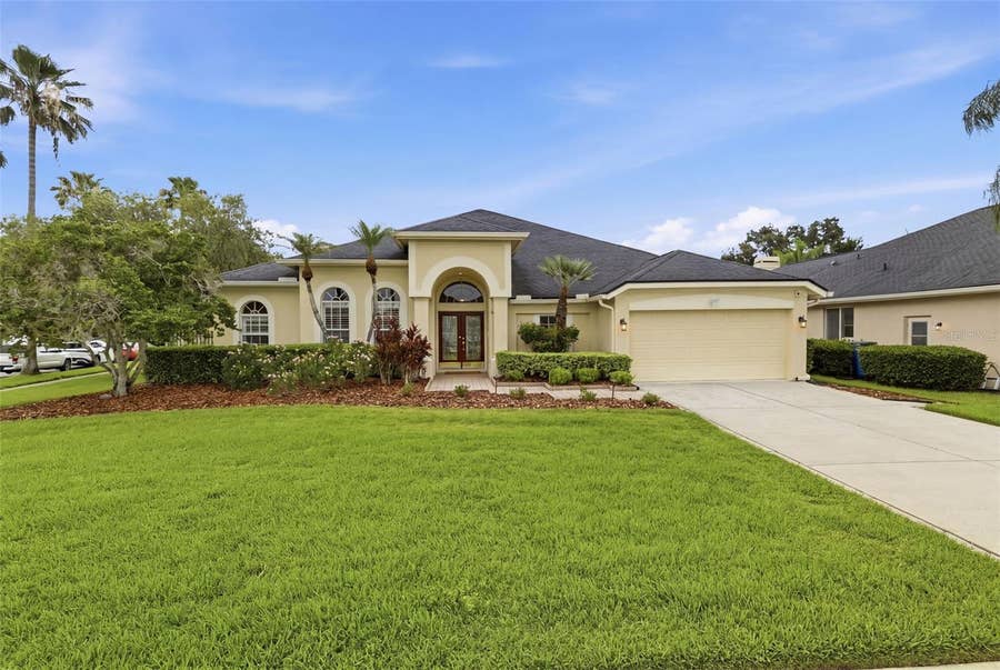 Property photo for 11902 WANDSWORTH DRIVE, Tampa, FL