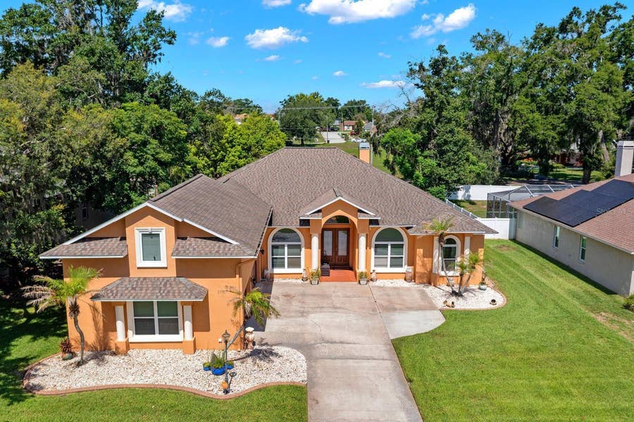 Property photo for 2305 VALRICO FOREST DRIVE, Valrico, FL