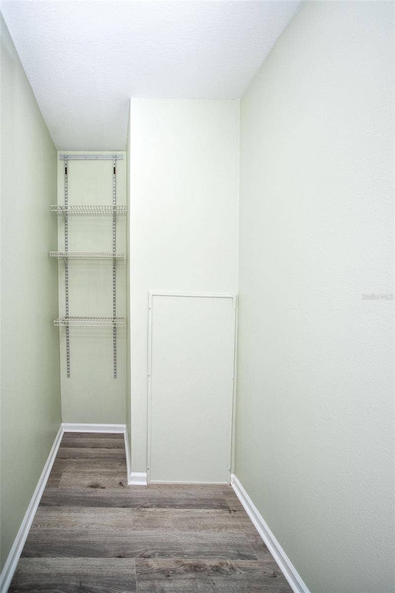 Walk-in closet