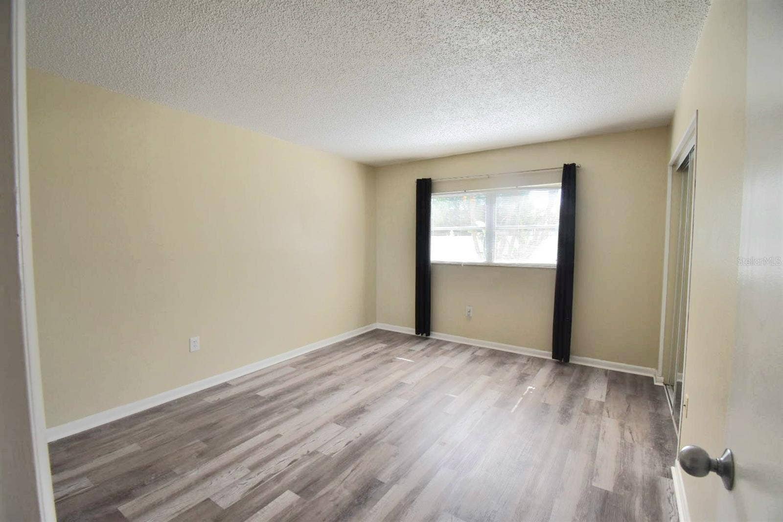 970 VIRGINIA STREET, #107, Dunedin, FL 34698
