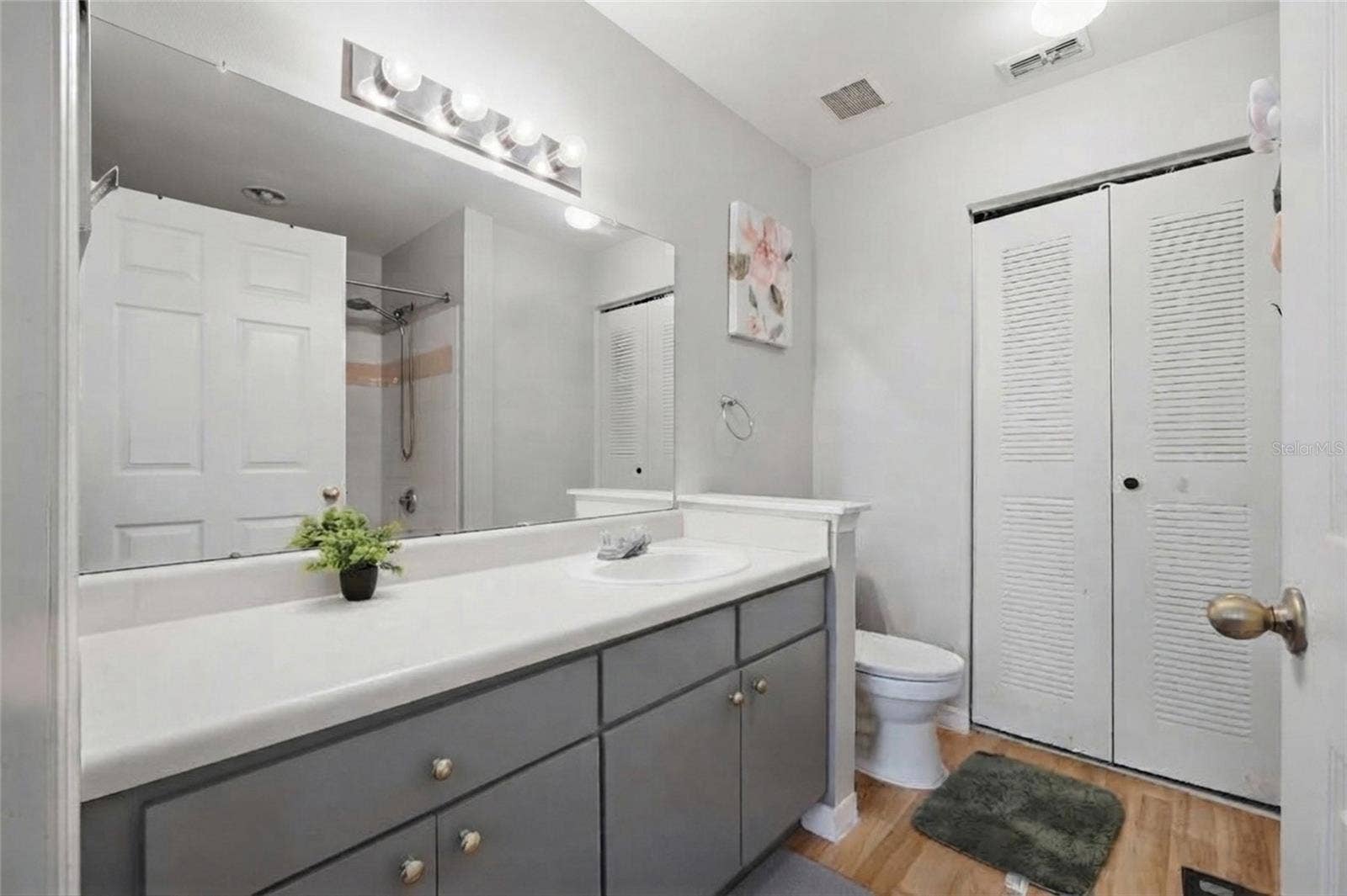 10562 WINDSOR LAKE COURT, #10562, Tampa, FL 33626 10562 WINDSOR LAKE COURT, #10562, Tampa, FL 33626