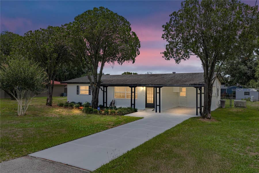 Property photo for 37136 MANDARIN AVENUE, Zephyrhills, FL
