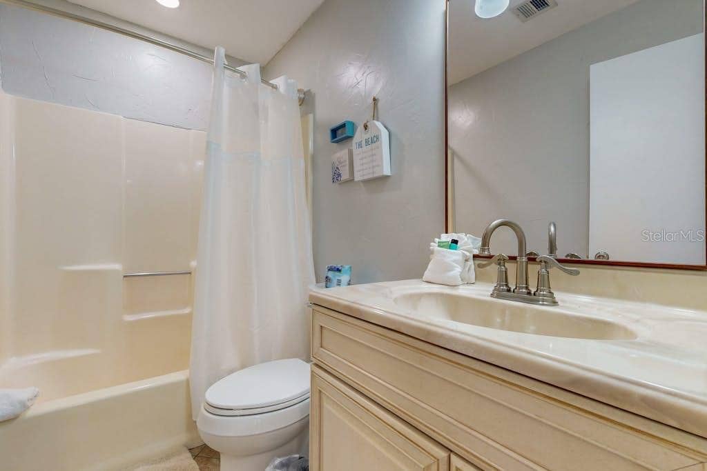 111 GULF WINDS COURT, #111, Destin, FL 32541