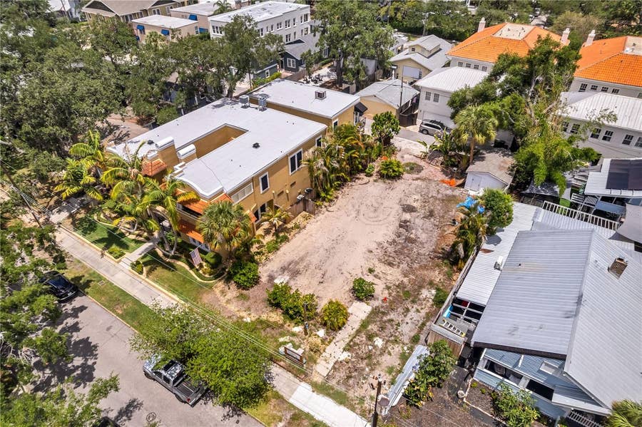 Property photo for 1703 W JETTON AVENUE, Tampa, FL