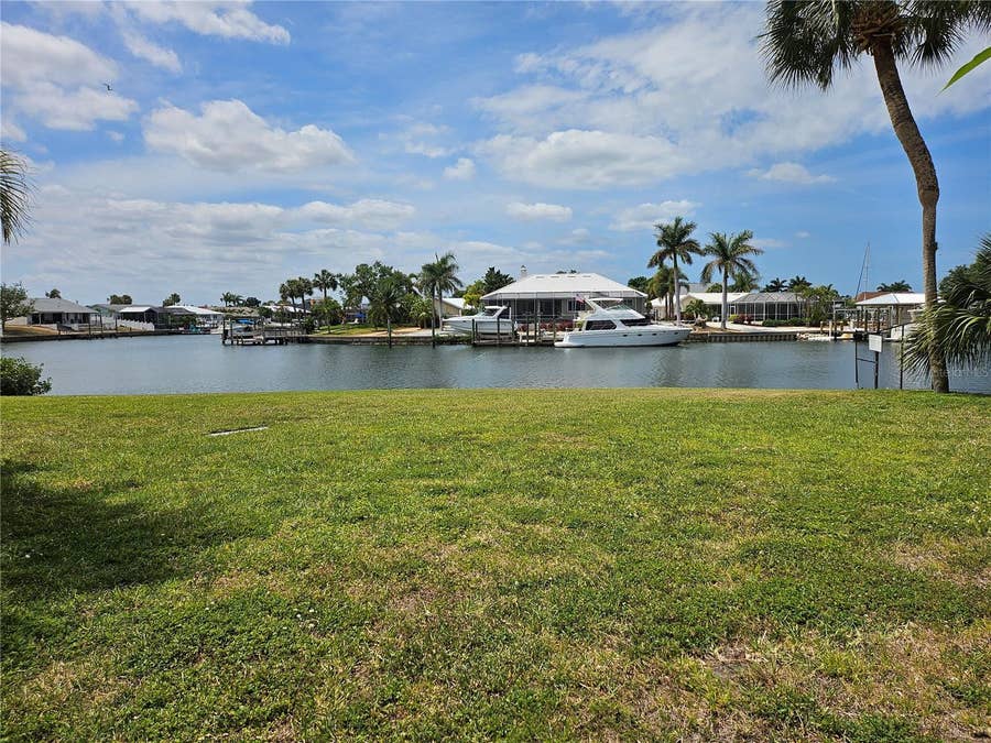 Property photo for 1028 APOLLO BEACH BOULEVARD, #19, Apollo Beach, FL
