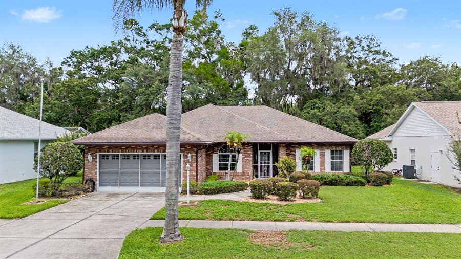 Property photo for 6634 NORTHLAKE DRIVE, Zephyrhills, FL
