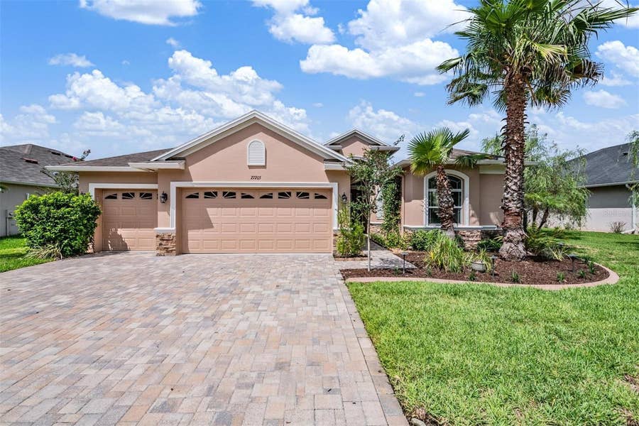 Property photo for 27205 HAWKS NEST CIRCLE, Wesley Chapel, FL