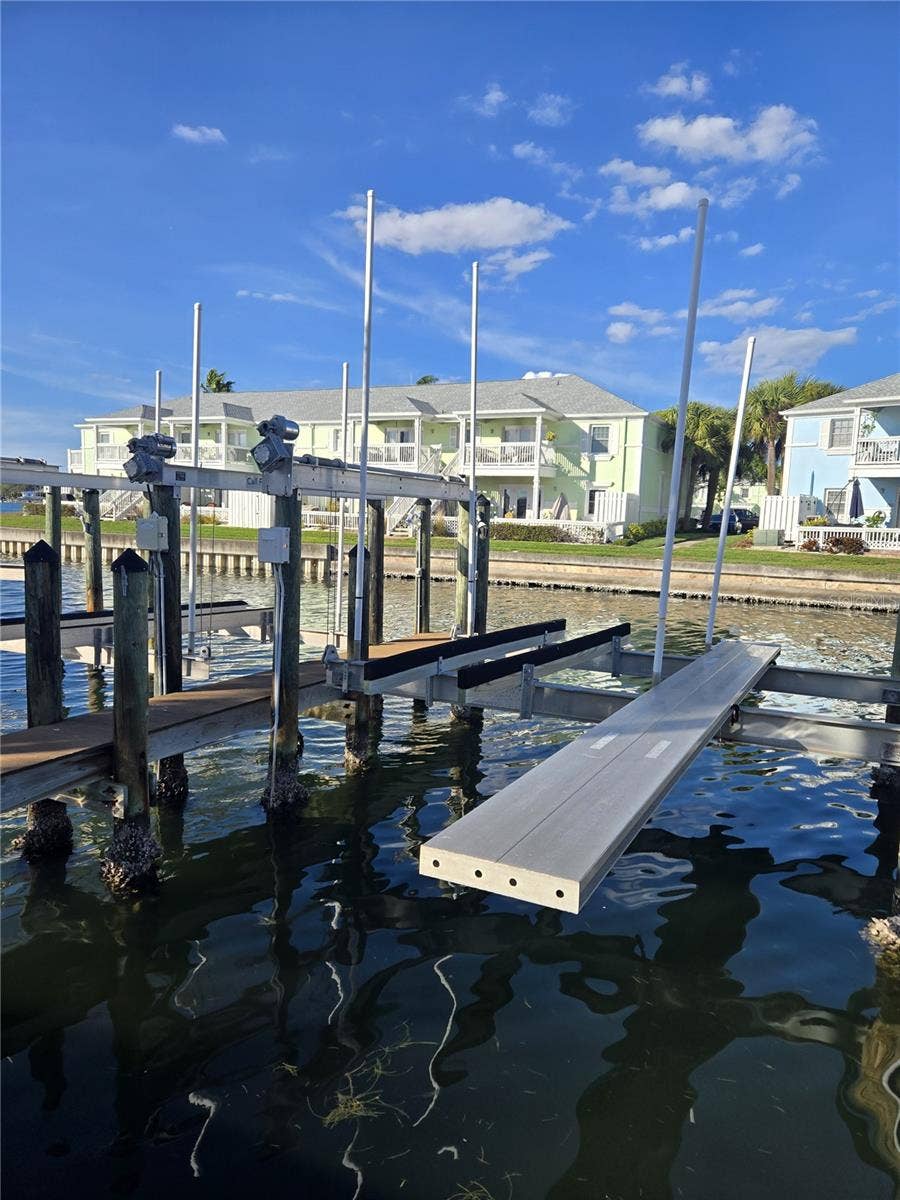 Property photo for 0 BEACH DRIVE SE, St Petersburg, FL