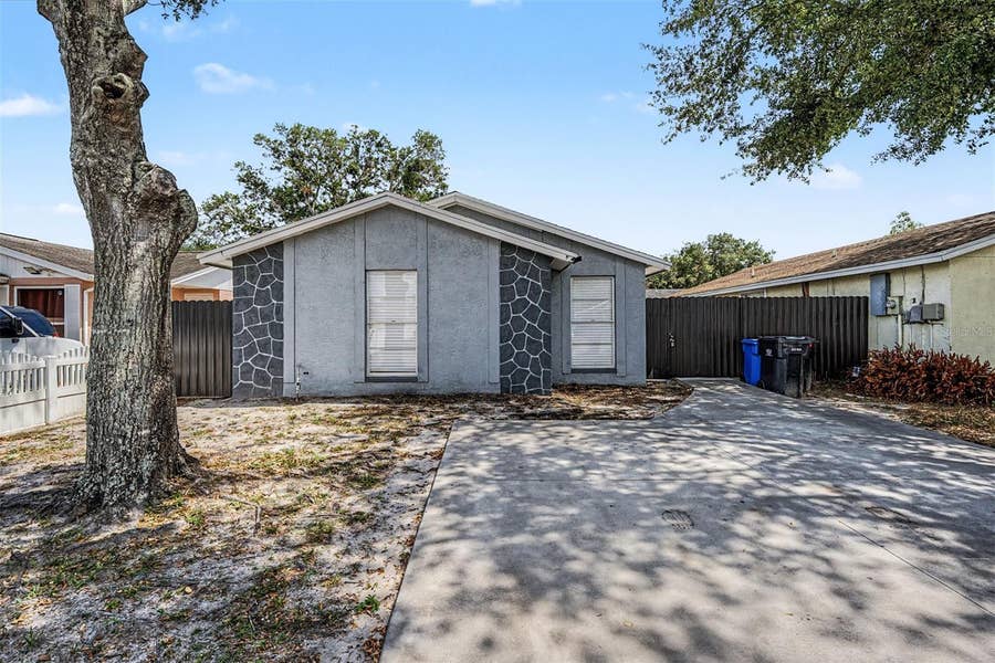 Property photo for 9212 SPY GLASS COURT, Tampa, FL