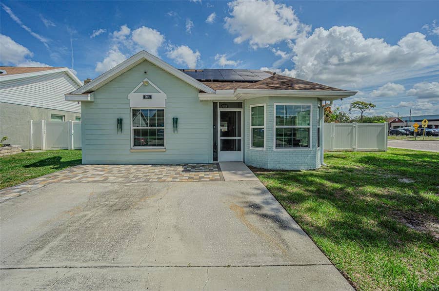 Property photo for 7601 LIMEBURY COURT, Tampa, FL