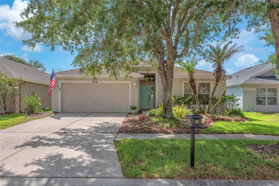 Property photo for 16316 BRIDGEGLADE LANE, Lithia, FL