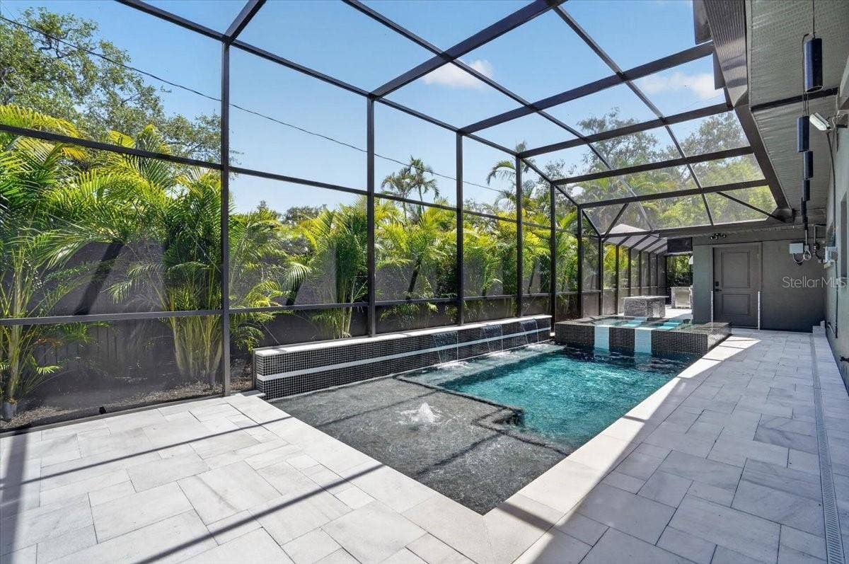 2708 N DUNDEE STREET, Tampa, FL 33629 Pool Decking