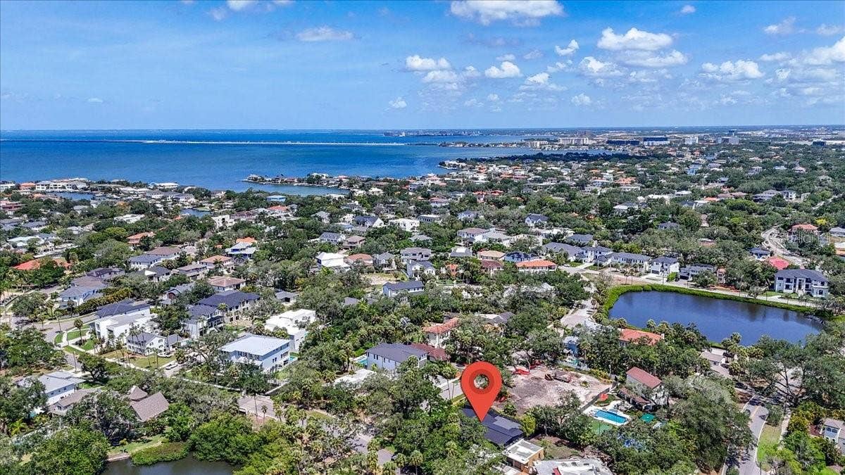 2708 N DUNDEE STREET, Tampa, FL 33629 2708 N DUNDEE STREET, Tampa, FL 33629
