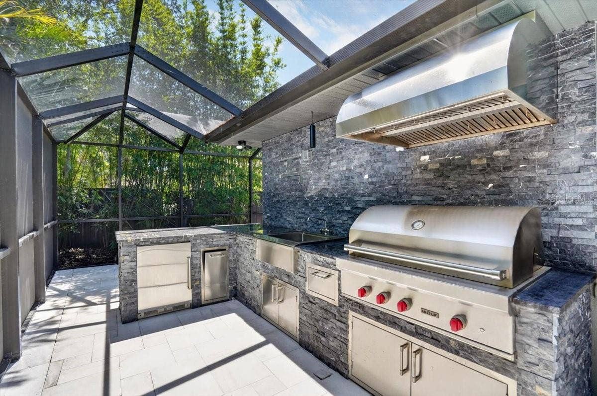 2708 N DUNDEE STREET, Tampa, FL 33629 Outdoor Kitchen