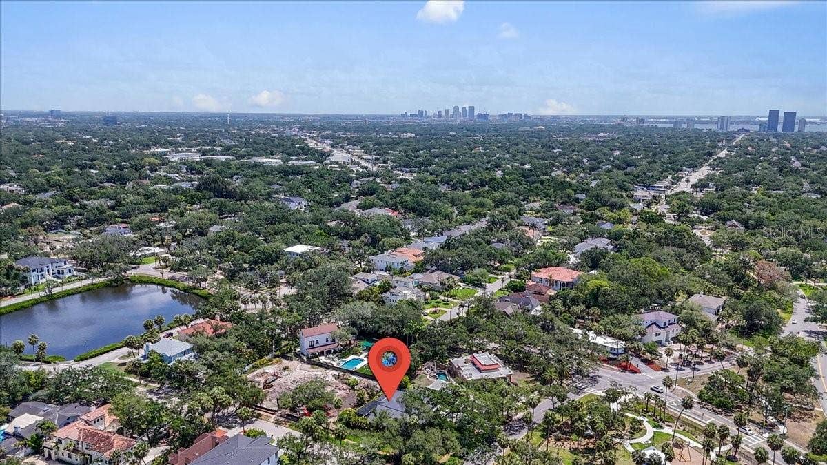 2708 N DUNDEE STREET, Tampa, FL 33629 2708 N DUNDEE STREET, Tampa, FL 33629