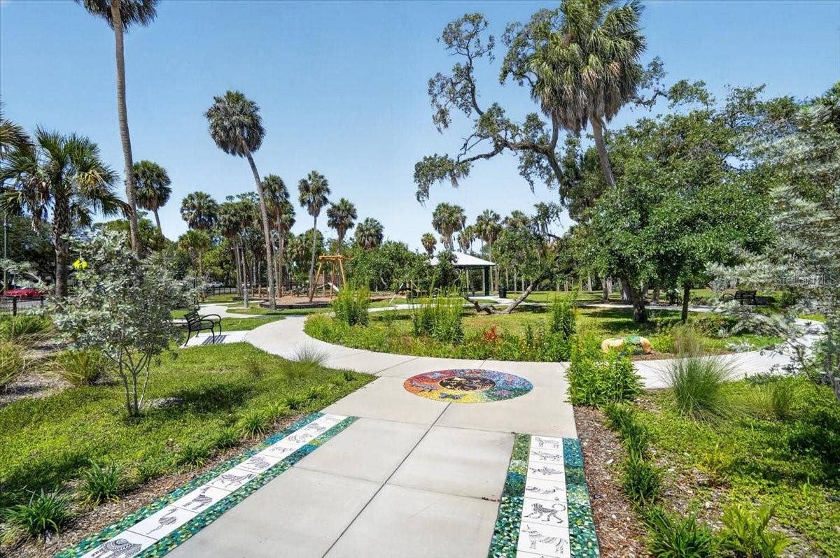 2708 N DUNDEE STREET, Tampa, FL 33629 View of park