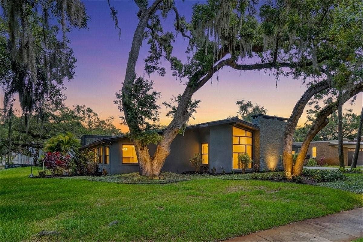 2708 N DUNDEE STREET, Tampa, FL 33629 2708 N DUNDEE STREET, Tampa, FL 33629