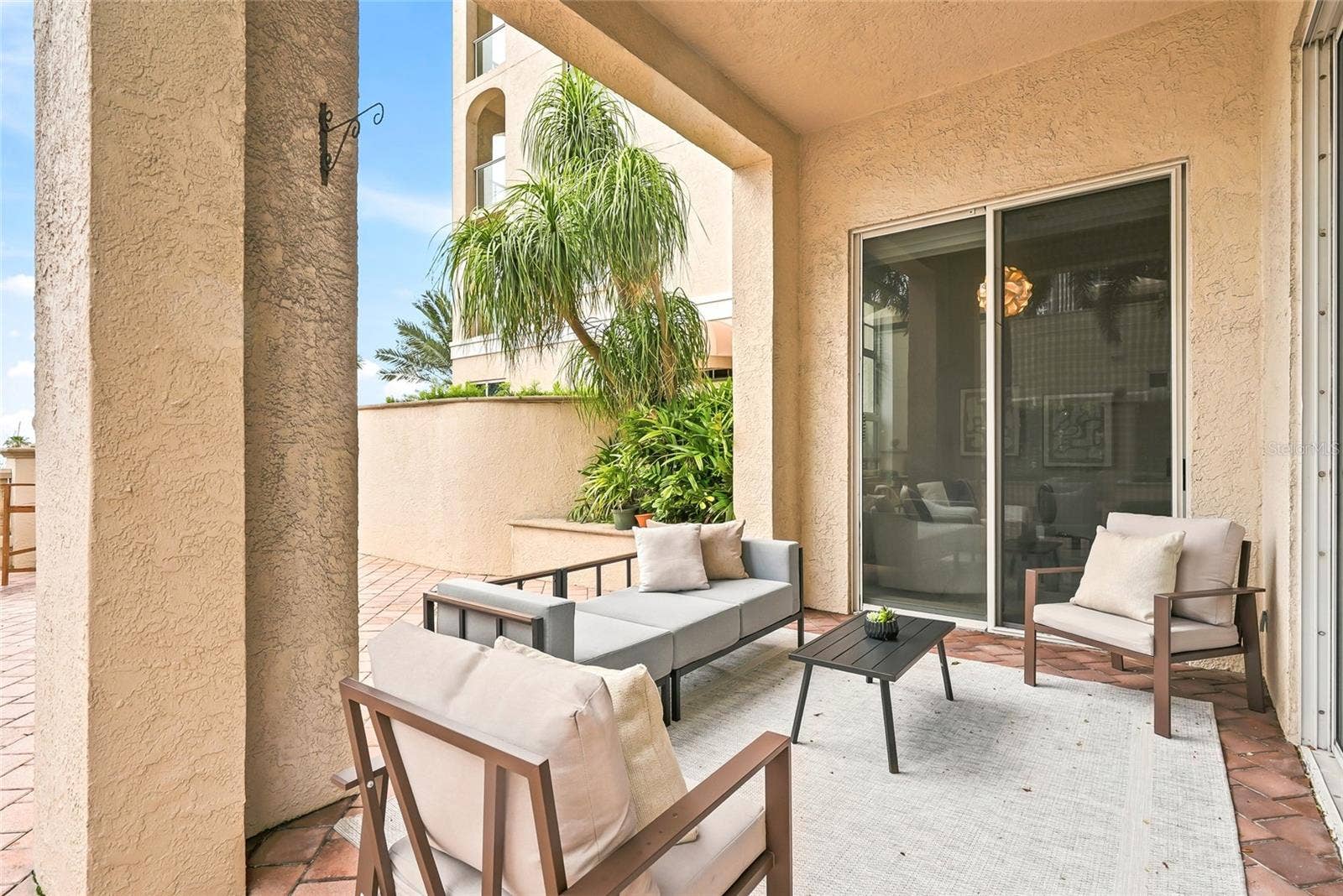 100 BEACH DRIVE NE, #301, St Petersburg, FL 33701