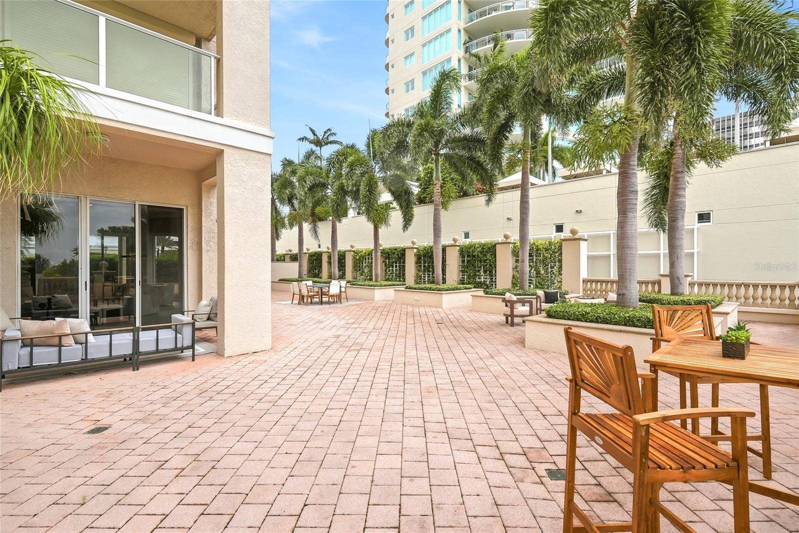 100 BEACH DRIVE NE, #301, St Petersburg, FL 33701
